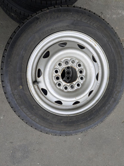 タイヤ　スタッドレスタイヤ　 4本　BRIDGESTONE【ブリヂストン】　 W300 145/80R12 （中古）