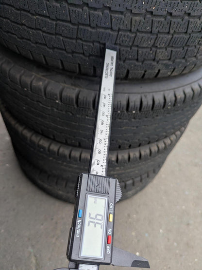 タイヤ　スタッドレスタイヤ　 4本　BRIDGESTONE【ブリヂストン】　 W300 145/80R12 （中古）
