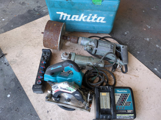 電気ドリル グラインダー　電動工具　マキタ 18V充電式マルノコ 充電器DC18RC / 日立  まとめセット（ジャンク品）