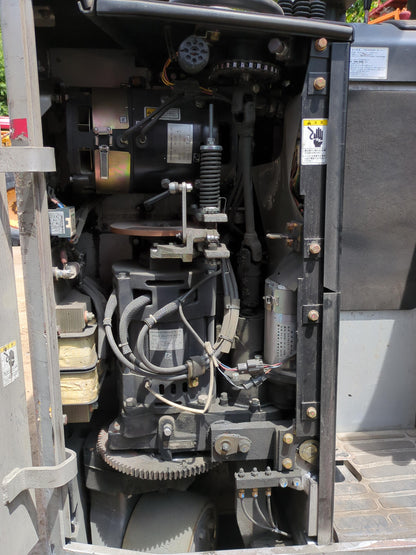 フォークリフト　リーチフォーク　日産　バッテリー式KU01F13最大揚高3m 最大荷重1250kg　不動（中古）