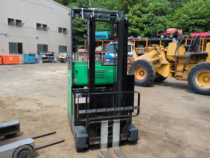 フォークリフト　リーチフォーク　トヨタ　7FBRK9　900kg 最大揚高3m 48V（鍵付き）　不動（中古）
