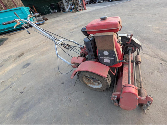 芝刈機　芝刈り機　草刈機　草刈り機　自走式　共栄社　バロネス【動作確認済】（中古）