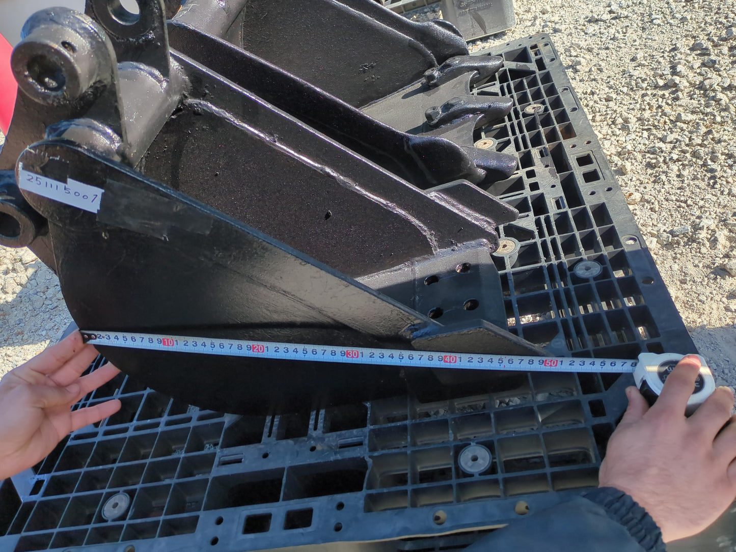 バケット　ユンボPC01-1で使用　アーム幅：120mm　ピン径：30mm　幅：27cm（中古）