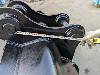 バケット　油圧ショベルバケツ　スケルトンバケット　アーム幅：200mm　ピン径：65mm（中古）