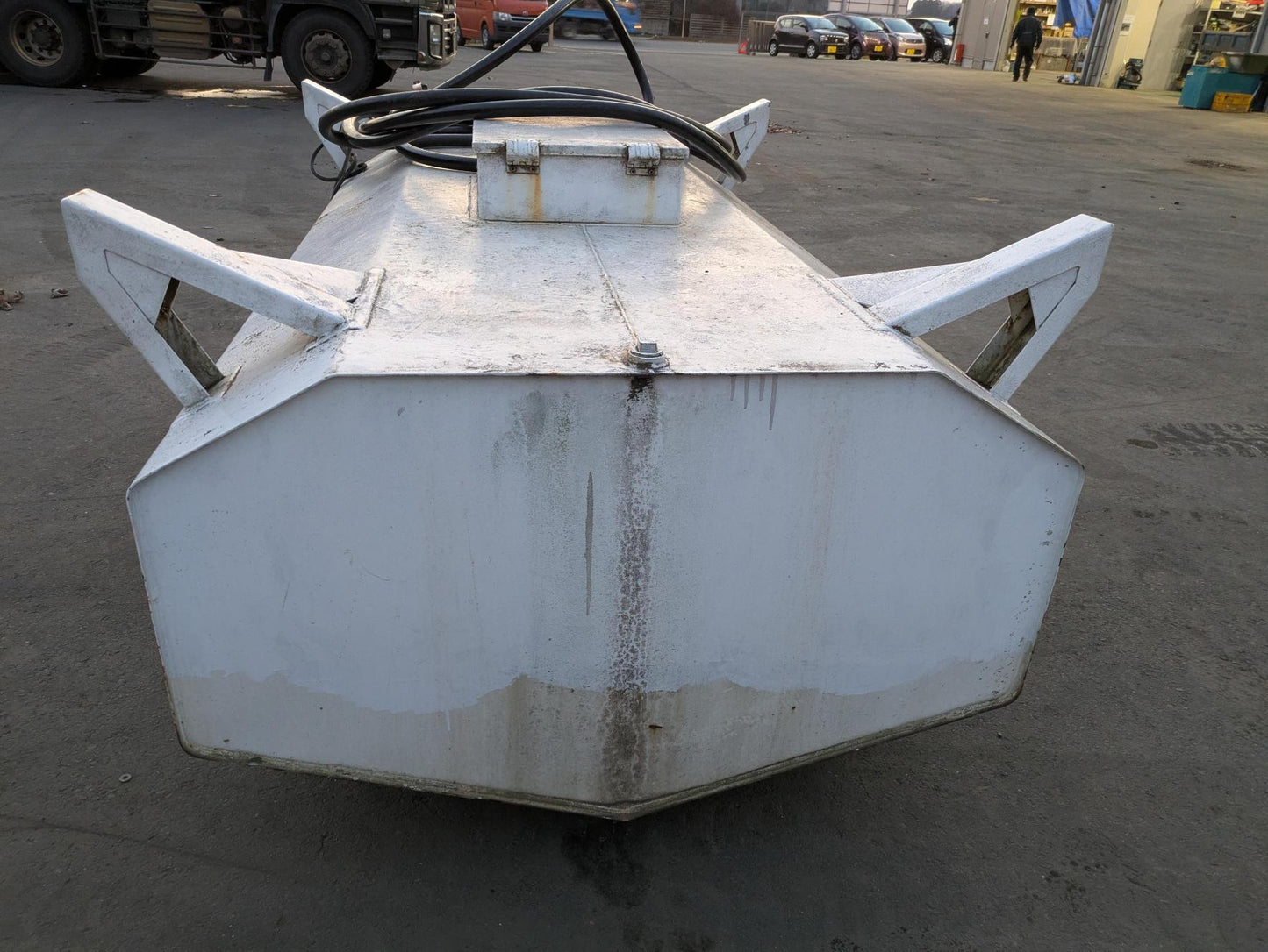 タンク　タンクローリー　福知工業　灯油タンク 1.86kL メーター＋ホース付 【動作確認済】（中古）