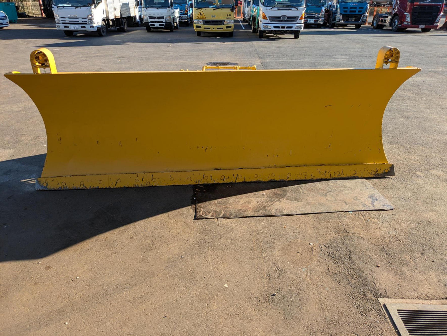 コマツ WA100 -3E 用 油圧スノープラウ 除雪ブレード【油圧作動OK】【茨城県坂東市】（中古）