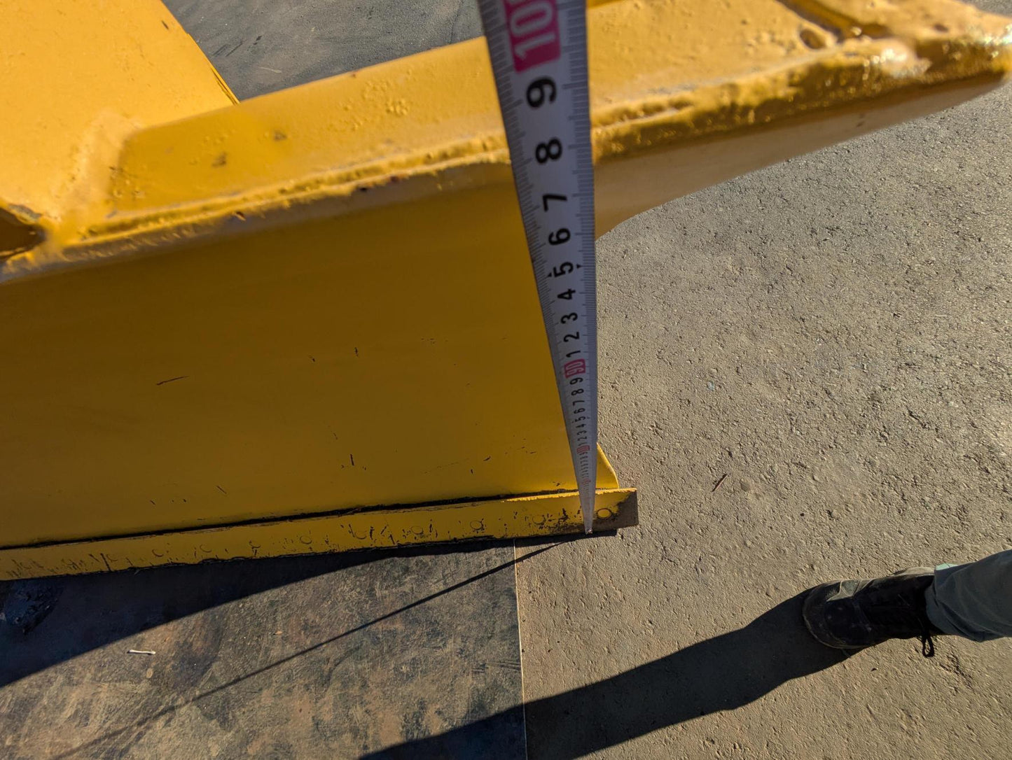 コマツ WA100 -3E 用 油圧スノープラウ 除雪ブレード【油圧作動OK】【茨城県坂東市】（中古）