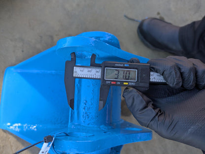 バケット　油圧ショベル　コマツ　アーム幅：90mm　ピン径：31.0mm　PC03-2Fから取り外し　（中古）