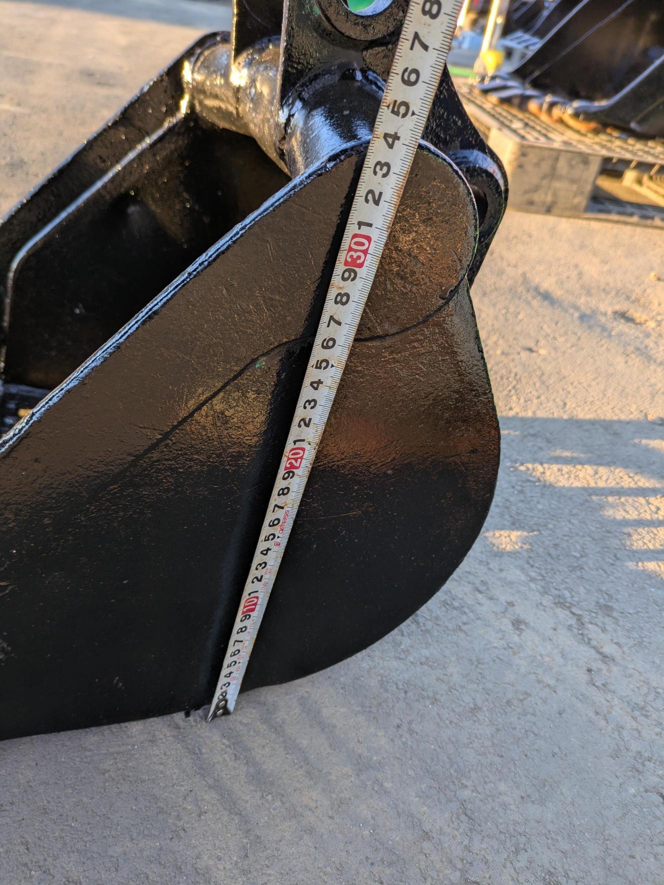 バケット　スケルトンバケツ　アーム幅：130mm　ピン径：30mm （中古）