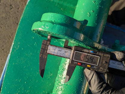 バケット　油圧ショベルバケツ アーム幅：120mm　ピン径：35.4mm（中古）