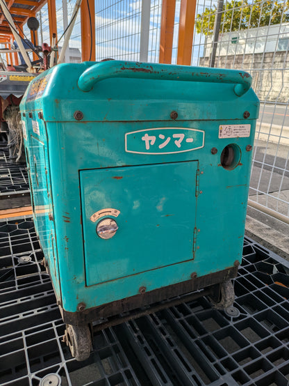 発電機　ヤンマー　G2400Sー6E　ガソリン 2.4kVA 100V （中古）