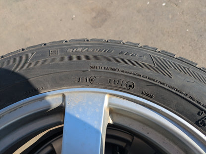 タイヤ　スタッドレス　4本　グッドイヤー　ICE NAVI ZEA II　215/60R16  95Q（中古）