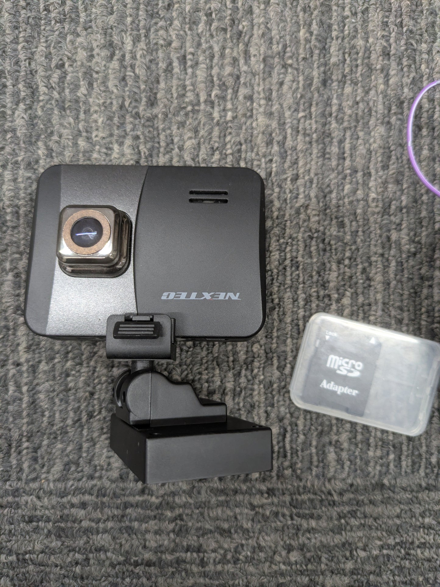 ドライブレコーダー　NEXTECネクステック NX-DR200S【動作確認済】（中古）