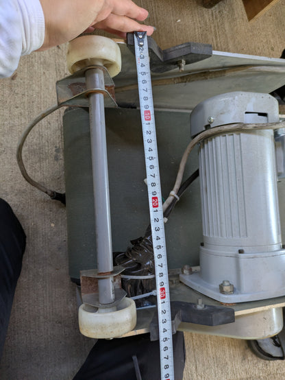 コンベア　ベルトコンベア　マルヤス機械　長さ：6070mm　幅:300mm　【動作確認済み】（中古）