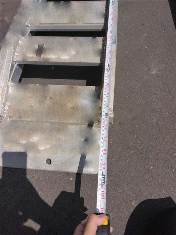 あゆみ板　日軽アルミブリッジ　1.2トン【2本】　長さ：3000mm（中古）