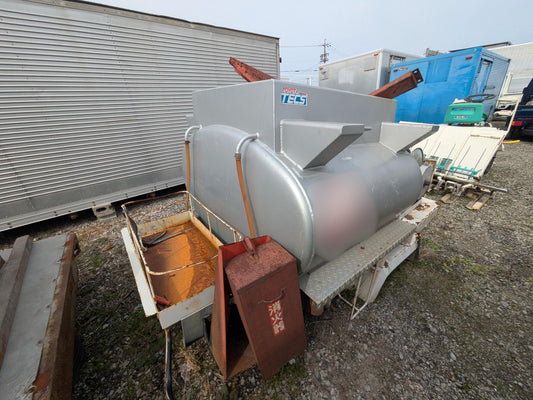 タンク　タツノ　1000L   不動（中古）