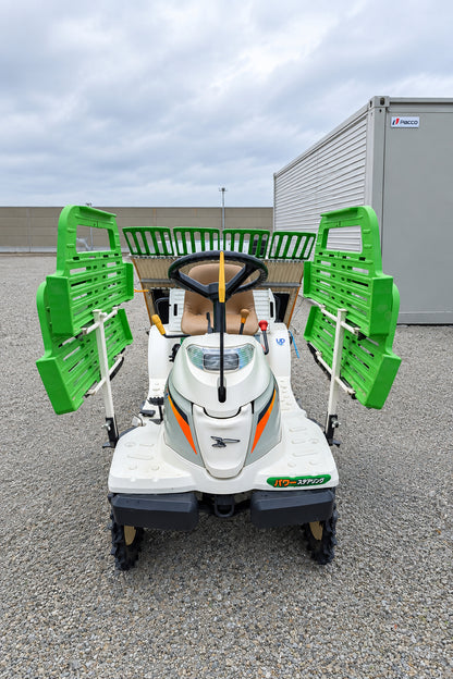 田植え機 ヤンマーVP1小型乗用 4条植え 不動 部品取り（中古）